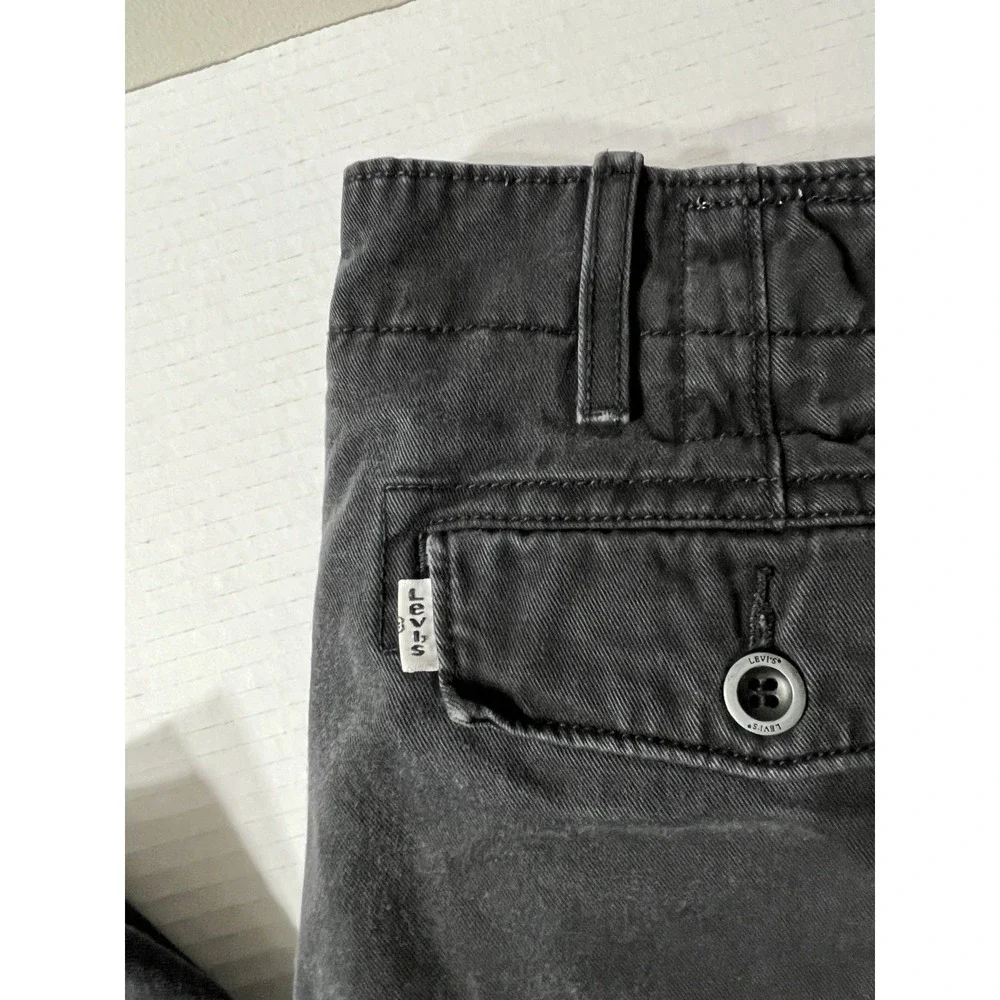 Levi's Chino Pants‎ Men's 28x30 Gray Straight Leg Fit Professional Academia